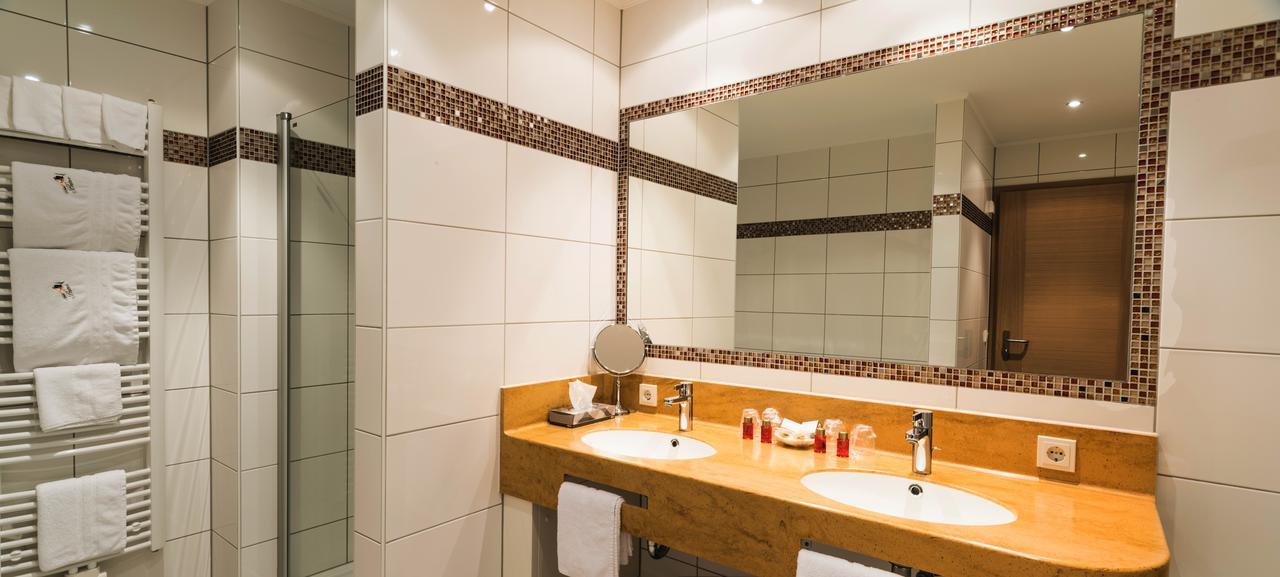 Hotel Brimer Grundhof Екстер'єр фото