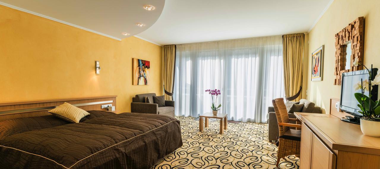 Hotel Brimer Grundhof Екстер'єр фото