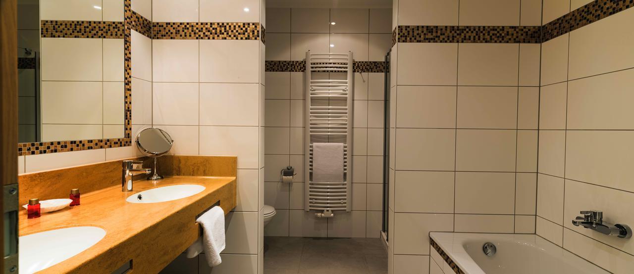Hotel Brimer Grundhof Екстер'єр фото